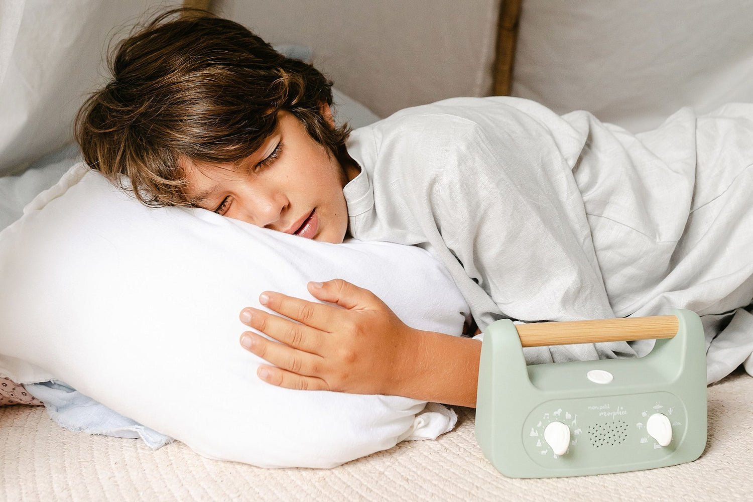 3 Quick Comfort Routines to Help Your Child Feel Secure at Night Without You