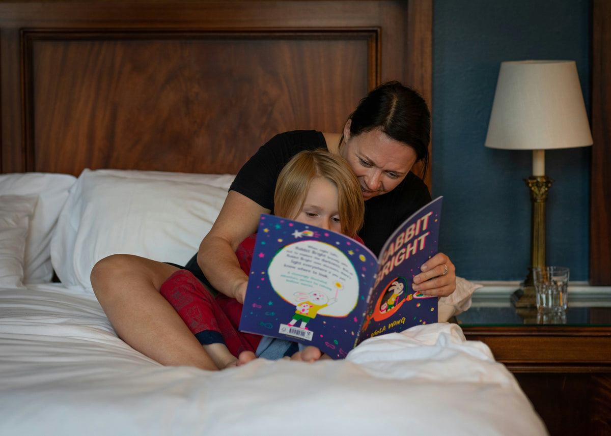 Helping children sleep away from home with familiar bedtime cues