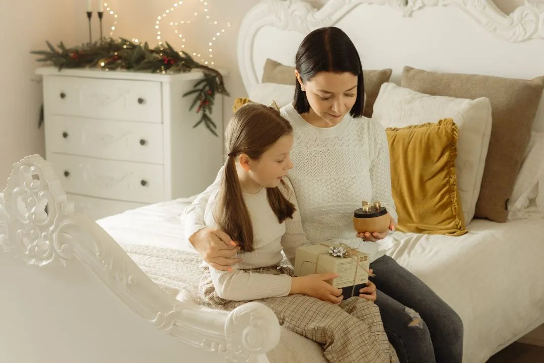 3 signs your child's comfort object helps them settle at bedtime?